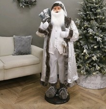 1.52m Scandi Singing & Dancing