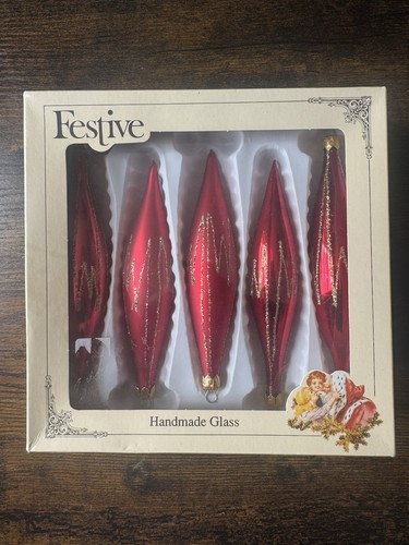 Festive vintage handmade - vintage,