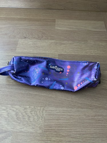 Smiggle small pencil case - smiggle,