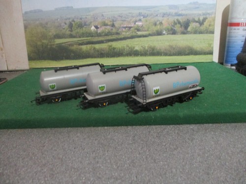 Hornby tta tank wagons - x,