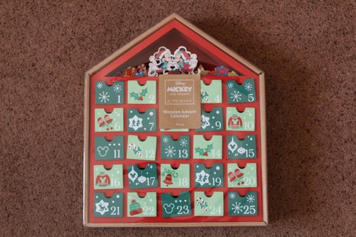 Disney primark wooden - disney, advent