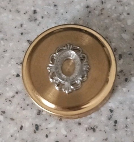 Brass pill box round - box, vintage
