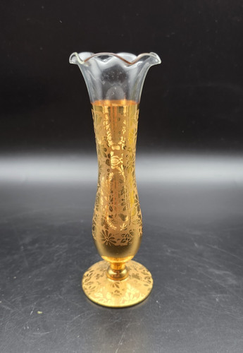 Gold plated etched daisy - 40's,