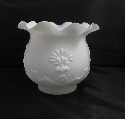 Vintage white opal - vintage, moulded