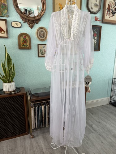 Nwt vintage movie - vintage, sheer