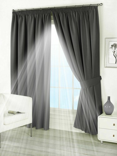 Thermal pencil pleat blackout - pleat,