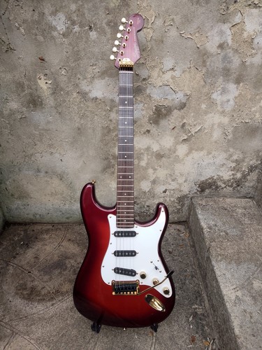 Original 1983 fender - 1983, st901