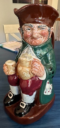 Royal doulton character - 8, 1/2"