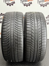 2x 235 40 R19 96V XL