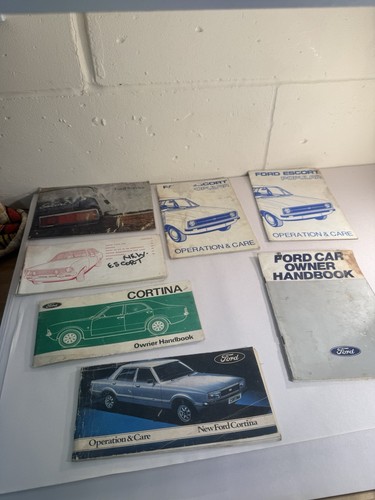 Vintage ford escort - 7x,