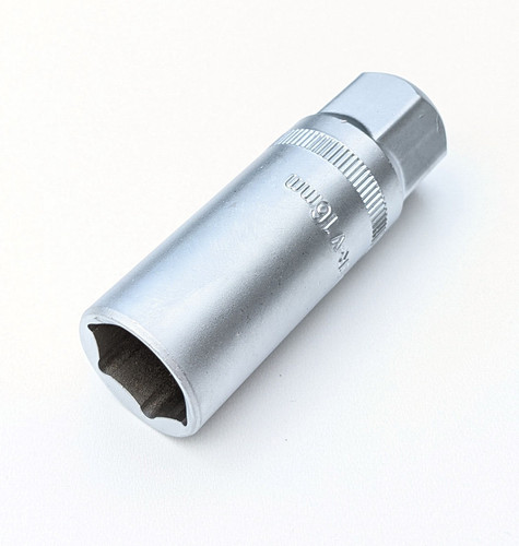 16mm - a/f, plug