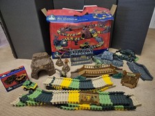 Elc Dino Flexi-Track Adventure Set with extra 2 car pack