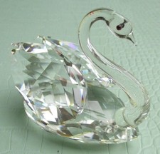 SWAROVSKI STYLE GLASS CRYSTAL SWAN FIGURINE ORNAMENT