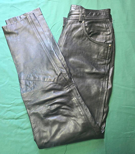 Vintage wilsons black genuine - vintage,