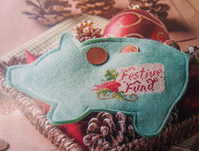 Cross stitch charts: CHRISTMAS MOTIFS, CARDS, DECORATIONS - lots to choose from!