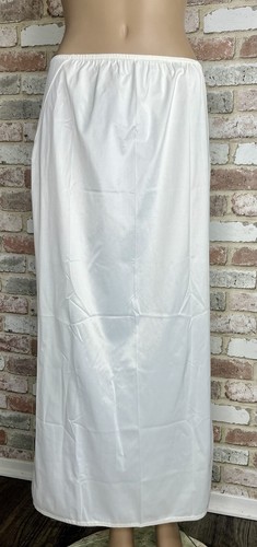 Vtg satin noisy long slip - satin,