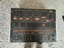 Behringer 2600 - Analogue synthesiser semi modular