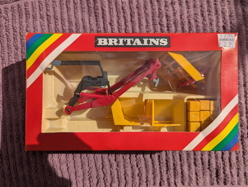 Britains 9574 front end - britains, loader