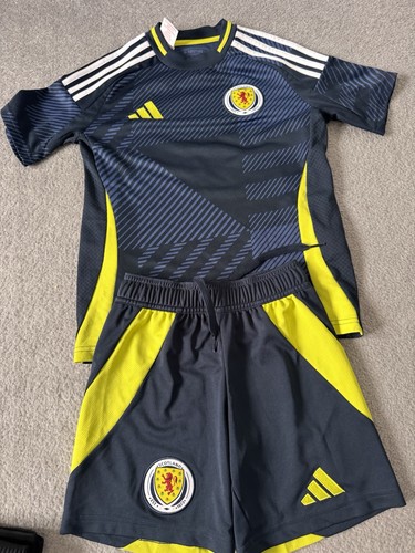 Scotland kids football kit age - scotland,