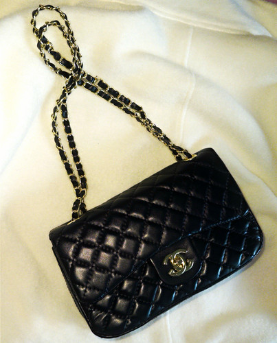 Classic flap crossbody - flap,