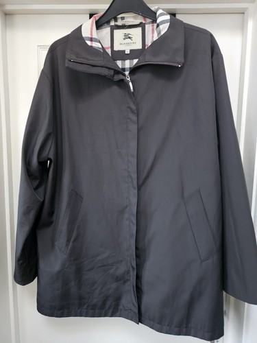 Burberry mac coat - size, z39