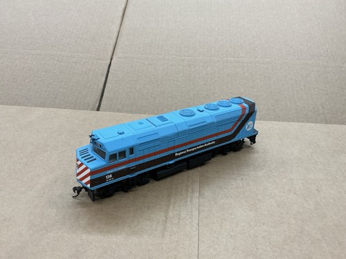 Walthers scale diesel - scale,