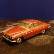 Corgi jaguar marck - saloon, no