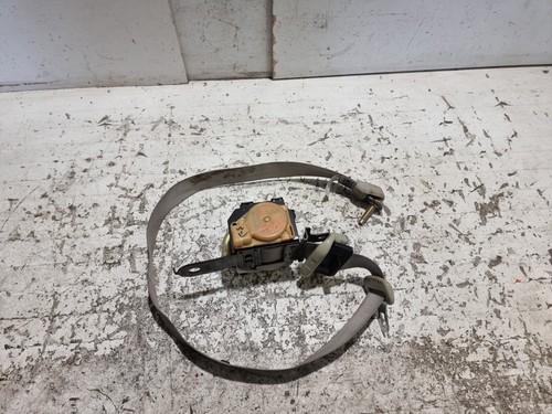 Nissan elgrand seat belt - nissan,