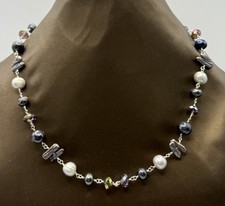 Pearl Style Beaded Necklace