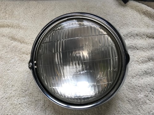 Nice headlight bulb - w/, ring