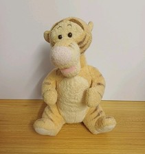 Disney Tigger 9" Plush Winnie