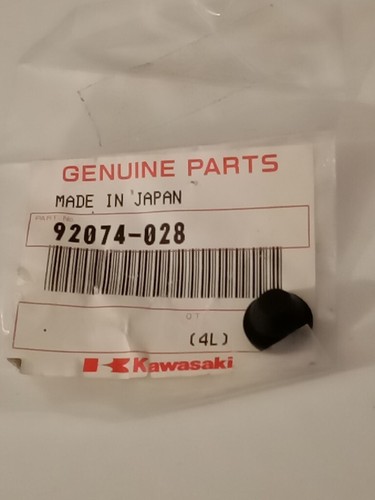 Kawasaki 92074 028 - plug, 1300