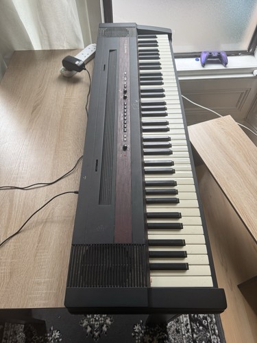 Roland digital piano - ep-77,