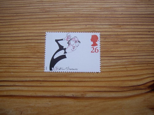 Mnh 26p stamp eric morecambe - eric,