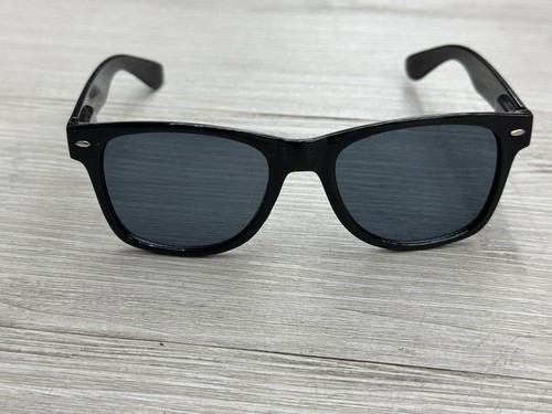 Ray-Ban