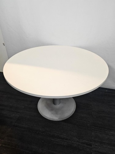 Kinnarps white round table - kinnarps,