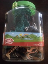 Chad Valley Safari Bucket - 47 used items - Very Good Condition