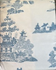 One Pair Curtains in Chinese