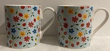 Queens The Caravan Trail Strawberry Larch Chintz Mugs x 2. 