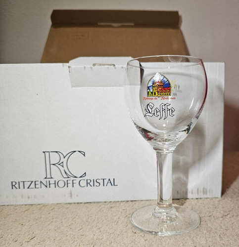 Leffe stemmed belgium beer - stemmed,