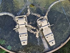 Leyland DAF Road Runner? Door Hinges