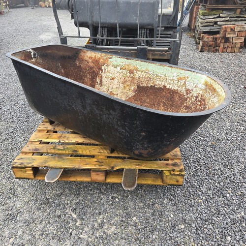 Antique cast iron bath - antique,
