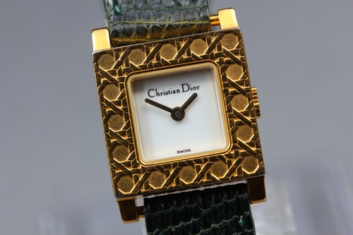 Near mint vintage - [near, mint]