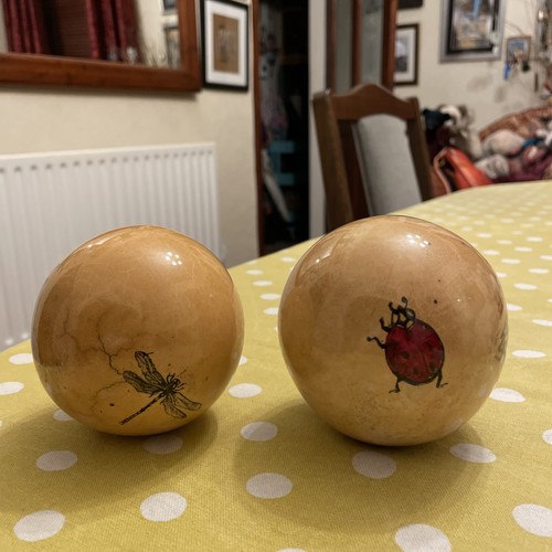 Gourds decorated and lacquard - decorated,