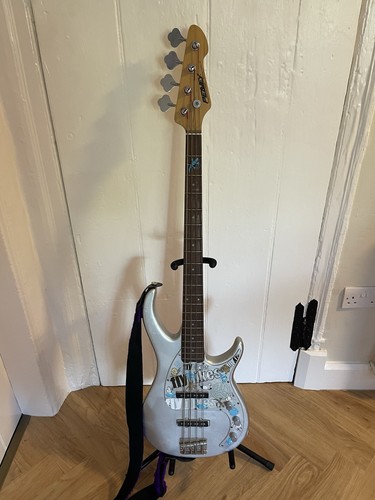 Peavey milestone iii - peavey,
