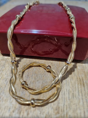 9ct gold fancy link necklace - , /