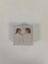 WILLOWTREE Friendship Trinket