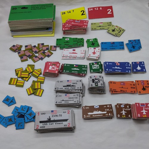 Wargaming board game - (100+),