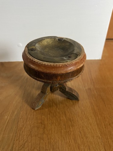 Vintage wooden smokers stand - vintage,