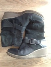 Ecco Black Ankle Wedge Boots Leather Size 5